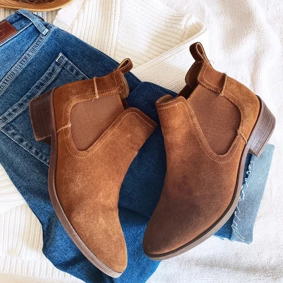 Steve Madden suede ankle boots - Picture 2 of 8